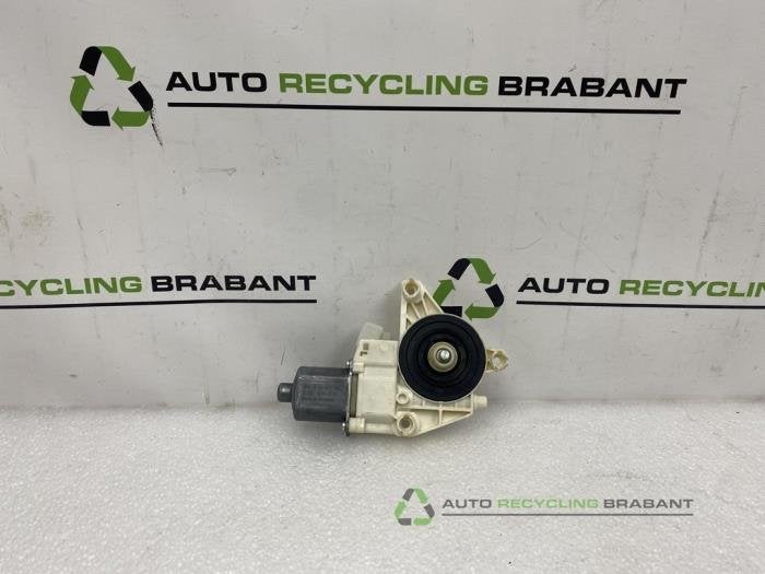 Moteur de vitre portière d'un Mercedes C-Klasse, -, 3 mois de garantie, Utilisé, -