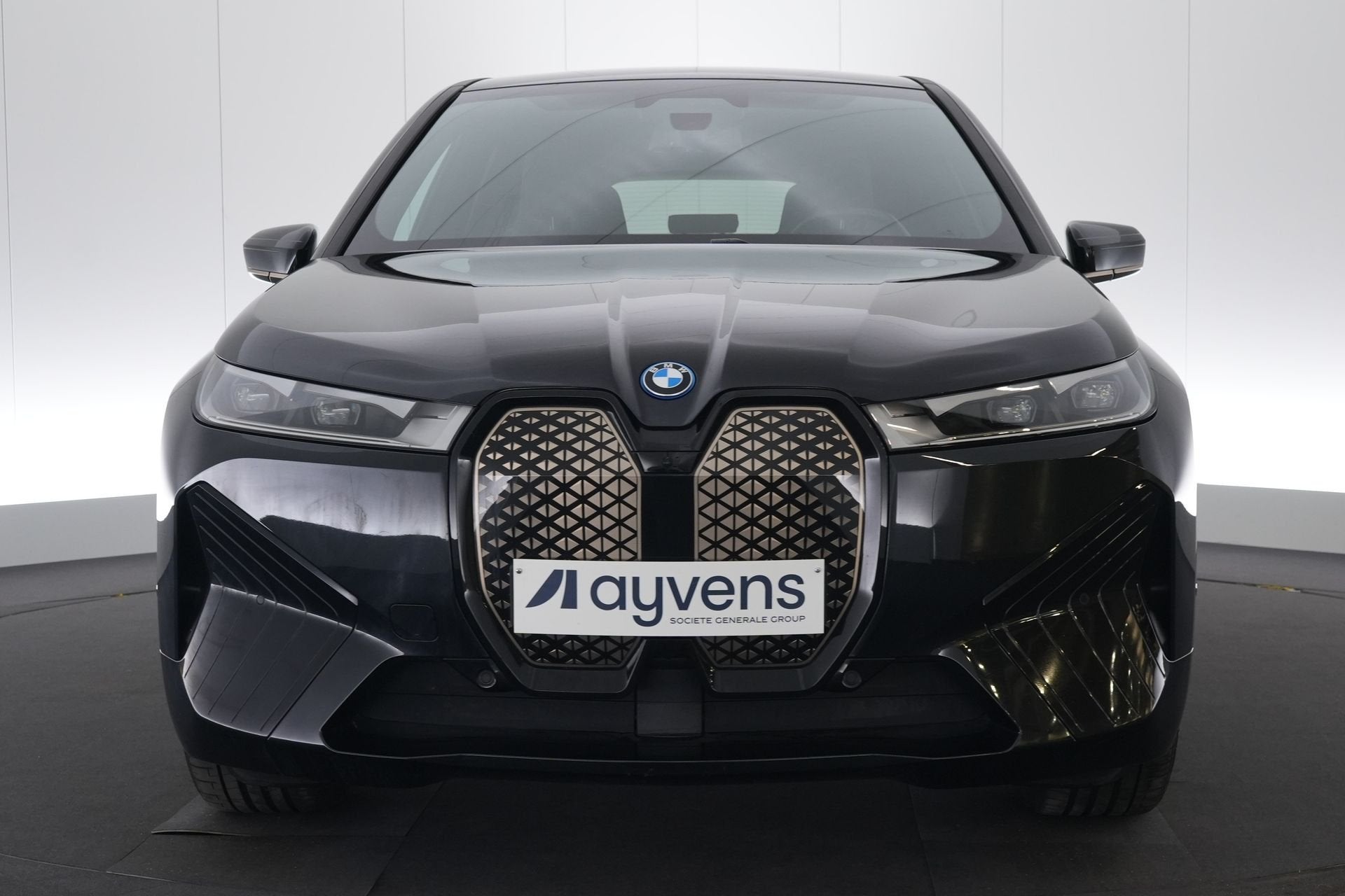 (2EXL660) BMW IX, Automaat, Gebruikt, Zwart, 5 zetels