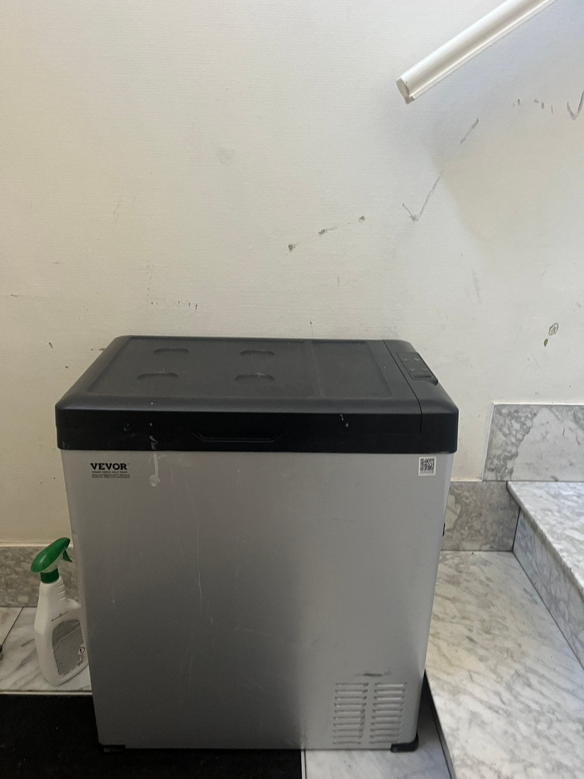 VEVOR Réfrigérateur Portable 70 L – 12/24 V et 230 V, Classe énergétique A ou plus économe, Sans bac à congélation, Moins de 45 cm