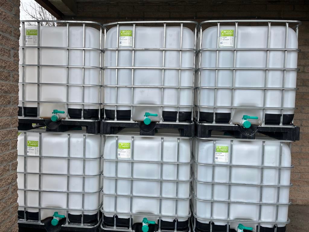 IBC-tanks van 1000L FOOD — Kunststof pallet, Tuin en Terras, Regentonnen, Zo goed als nieuw, Ophalen