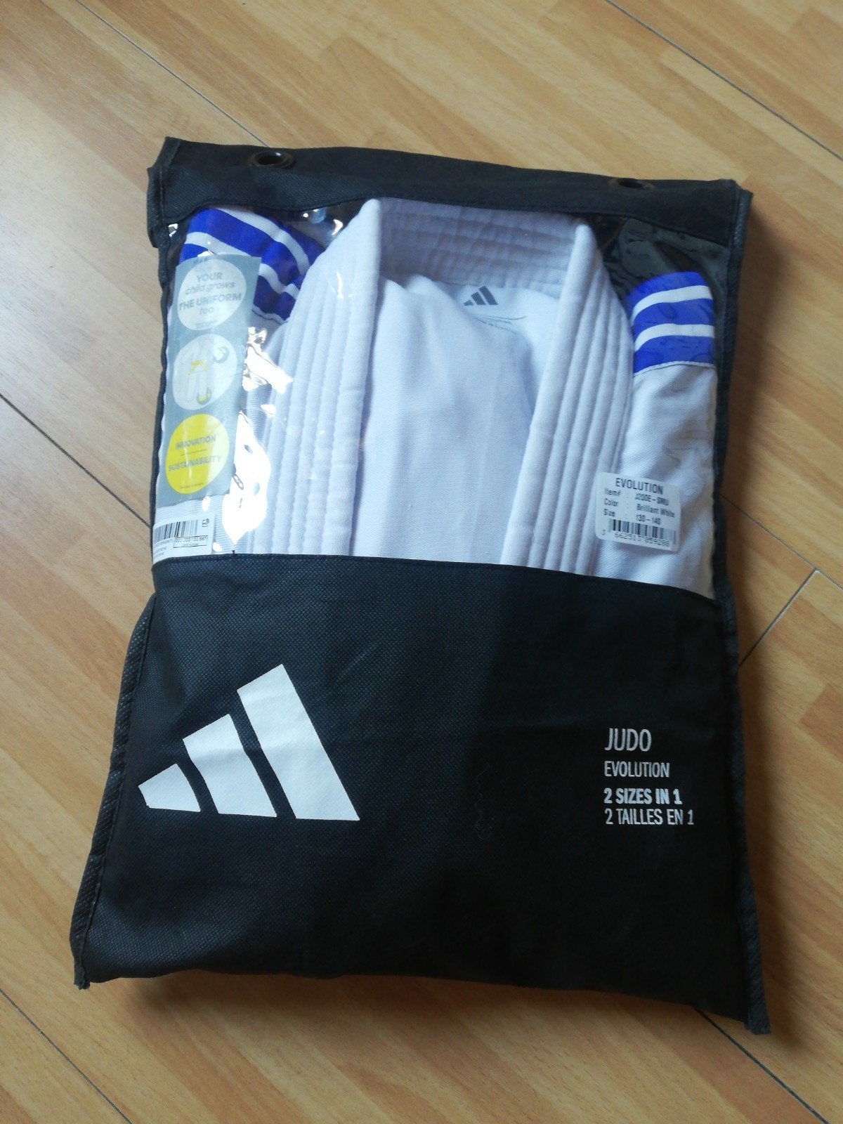 Judopak Adidas maat 130 - 140, Sport en Fitness, Vechtsporten en Zelfverdediging, Ophalen, Judo, Nieuw, Vechtsportkleding