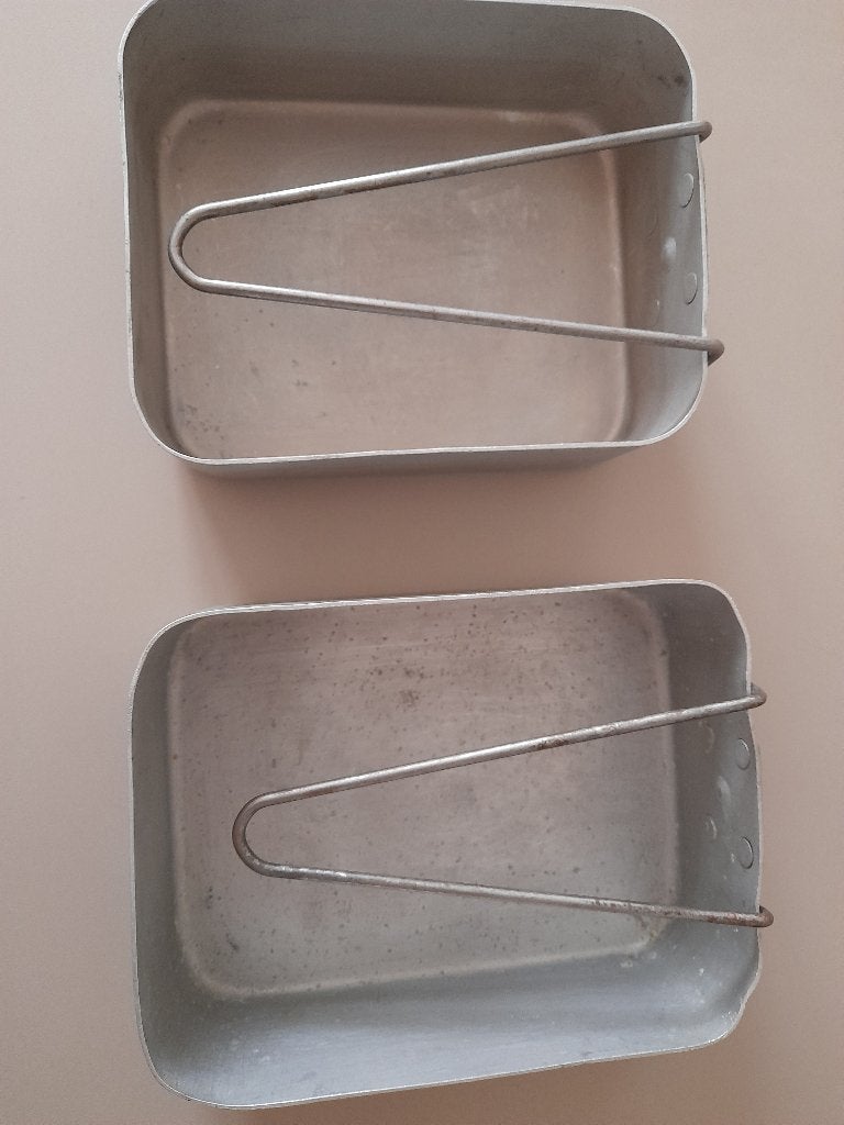 Twee gamelen., Caravanes & Camping, Enlèvement, Utilisé