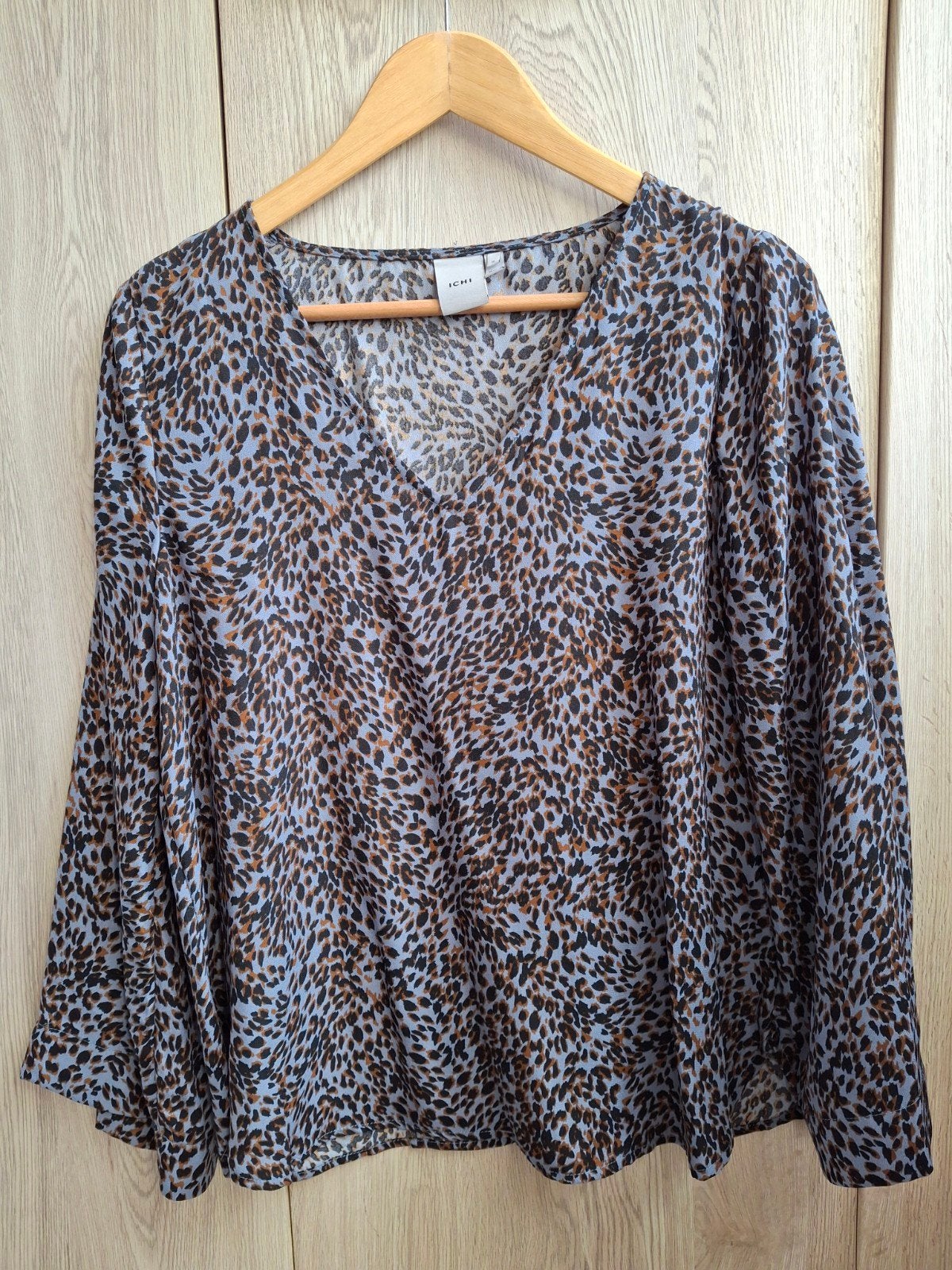 ICHI blouse/tops met panterprint & trompetmouwen - maat M, Kleding | Dames, Ophalen, Maat 38/40 (M)