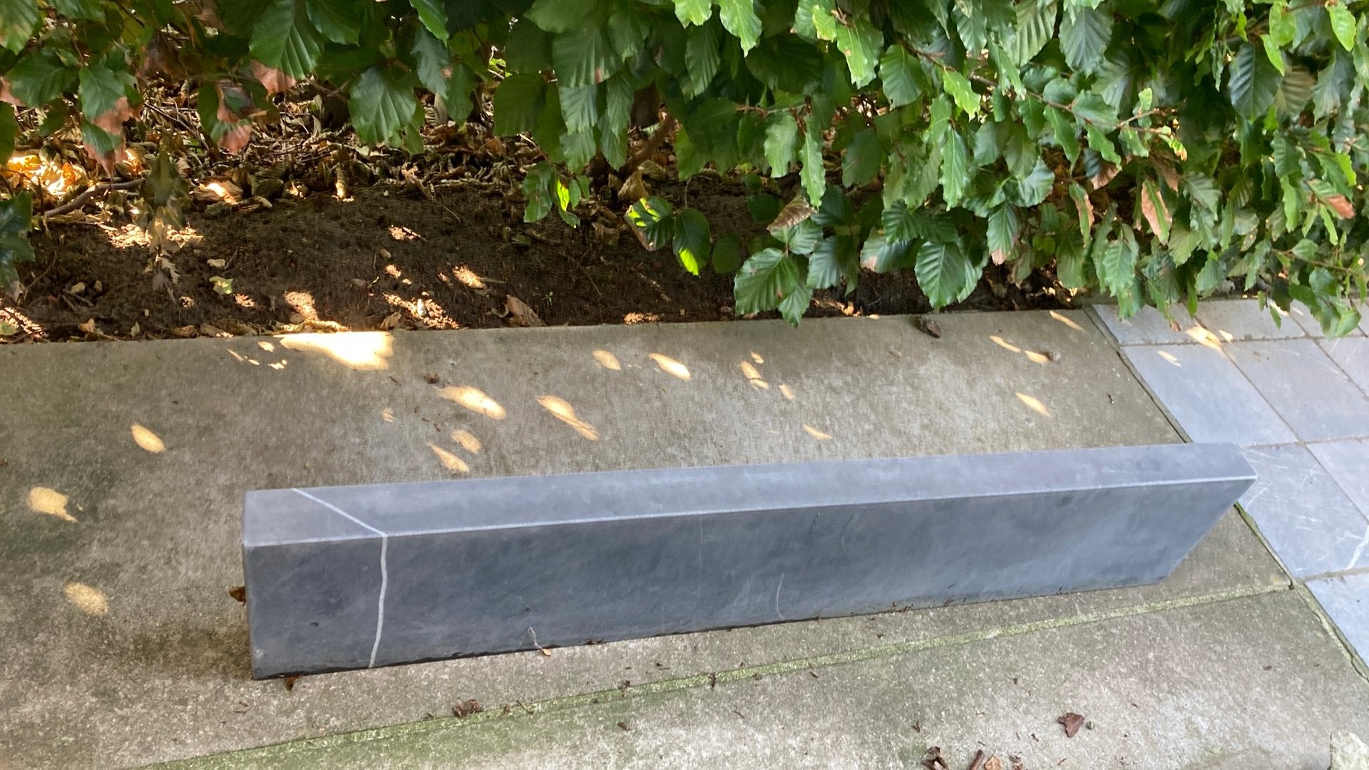 1 mtr x 20 x 5 opsluitband Belgische blauwe hardsteen boord, Enlèvement, Neuf, Pierres naturelles