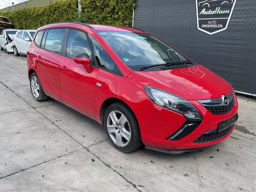 AILE AVANT DROITE Opel Zafira Tourer (P12) (|13355188|), Garde-boue, Opel, Opel Automobile GmbH, Utilisé