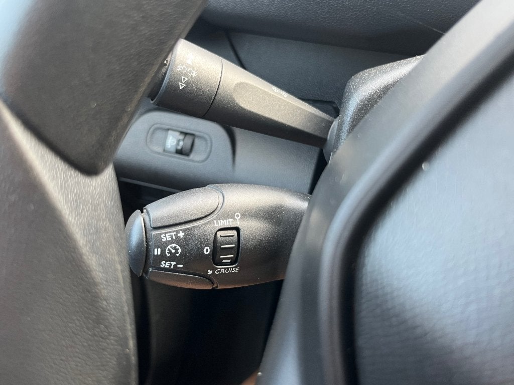 peugeot partner l2 100pk 2021 3plaatsen 13950e ex, Stof, 4 cilinders, Bluetooth, Zwart