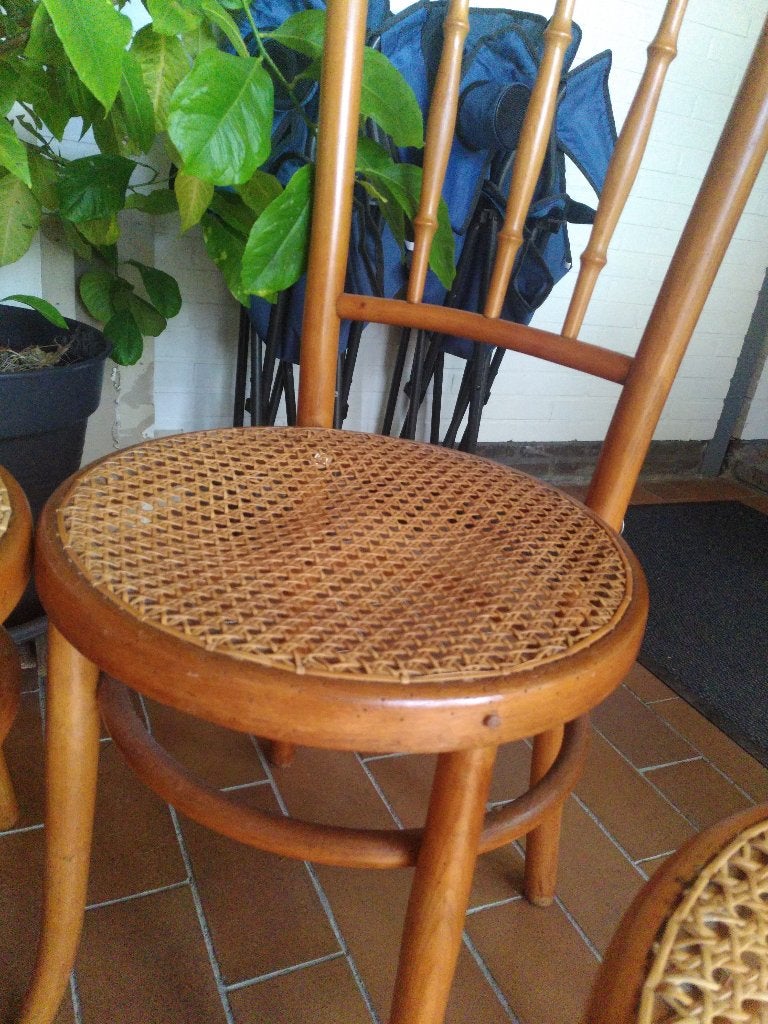 5 antieke houten stoelen, Ophalen