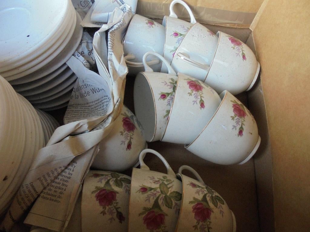 tasses  - vintage - 36 pièces, Enlèvement, Utilisé, Autres styles, Tasse(s) et/ou soucoupe(s)