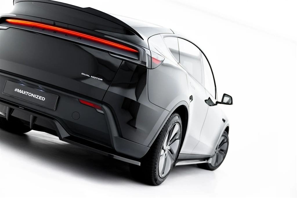 Maxton Design Tesla Model Y Mk1 Facelift Rear Splitter Spoil, Envoi