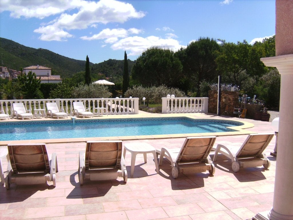 Te huur in Zuid-Frankrijk/Languedoc/ROQUEBRUN, Vacances, Maisons de vacances | France, Propriétaire, Village, Maison de campagne ou Villa