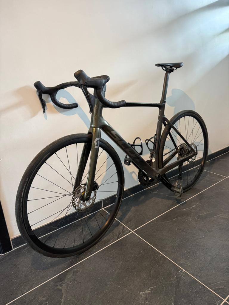 Scott Addict Rc 30 Carbone Taille L, Vélos & Vélomoteurs, Enlèvement, Comme neuf, Carbone
