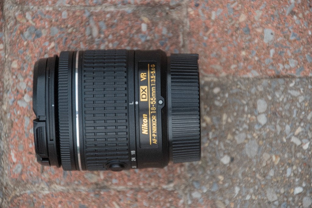 Nikon lens 18-55mm, Audio, Tv en Foto, Fotocamera's Digitaal, Spiegelreflex, Ophalen of Verzenden, Zo goed als nieuw, Lensdop
