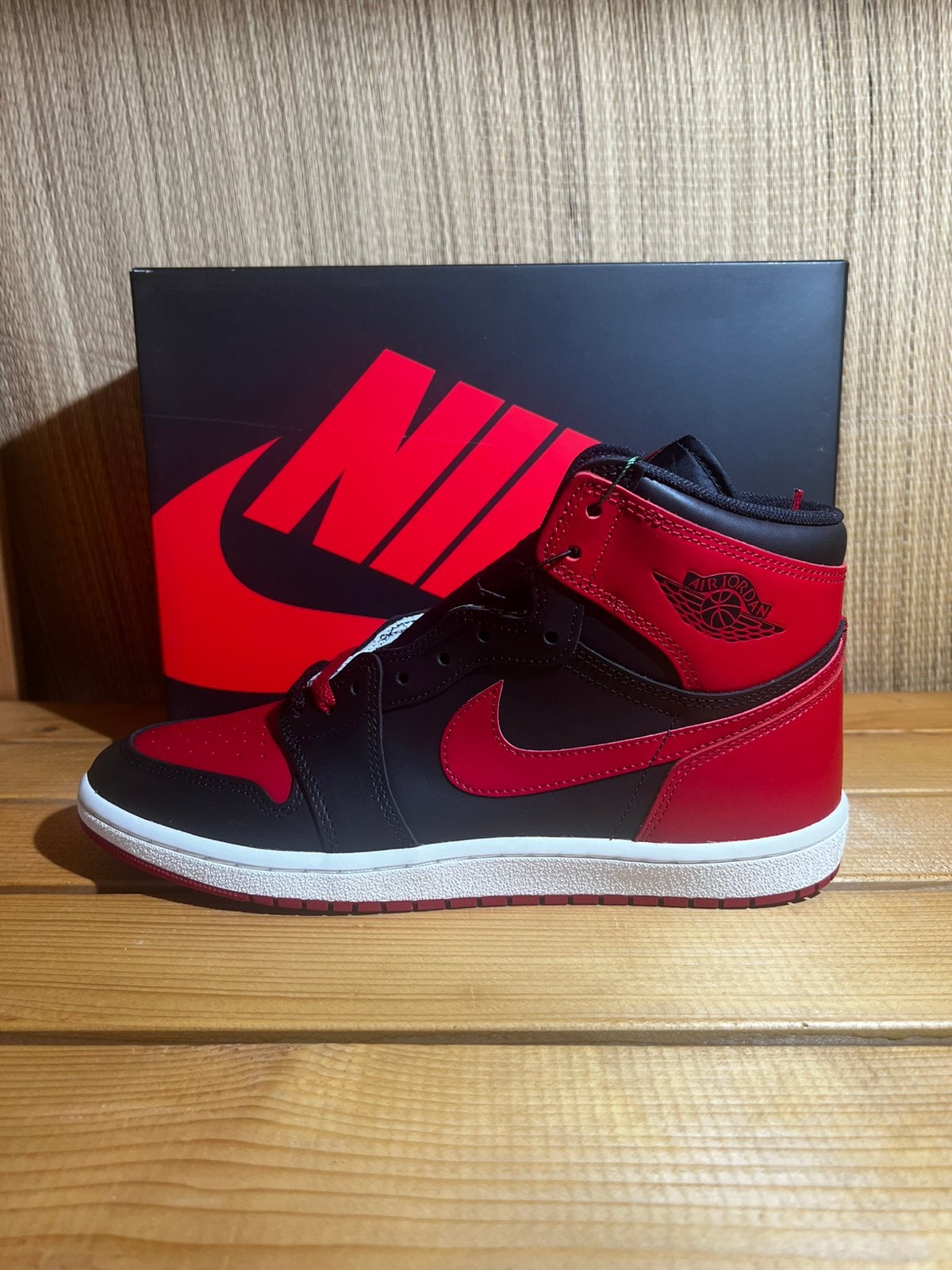 Nike Jordan 1 Retro High ‘85 OG Bred (2025), Enlèvement ou Envoi, Neuf