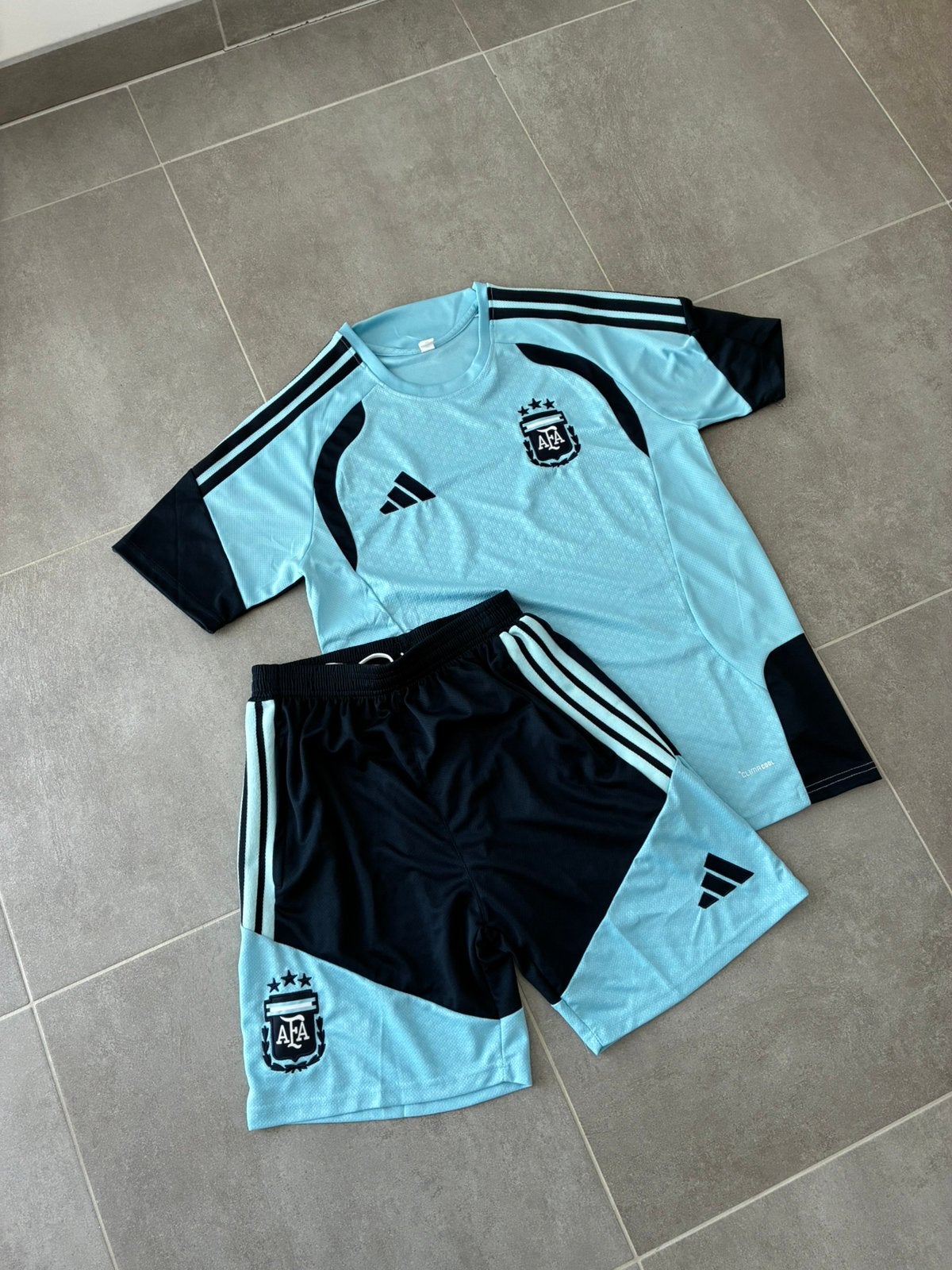 Ensemble Foot Argentine, Taille L, Enlèvement ou Envoi, Neuf, Maillot