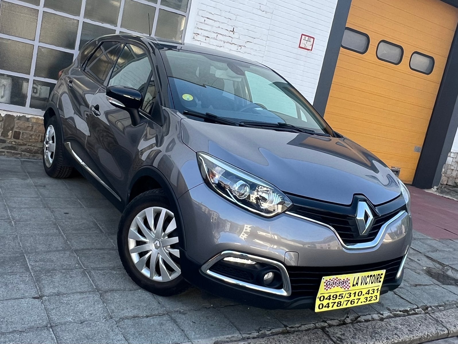 Renault Captur 2014année 1.5 dci 208000km 66kw 0032478767323, Voorwielaandrijving, Euro 5, Stof, 4 cilinders