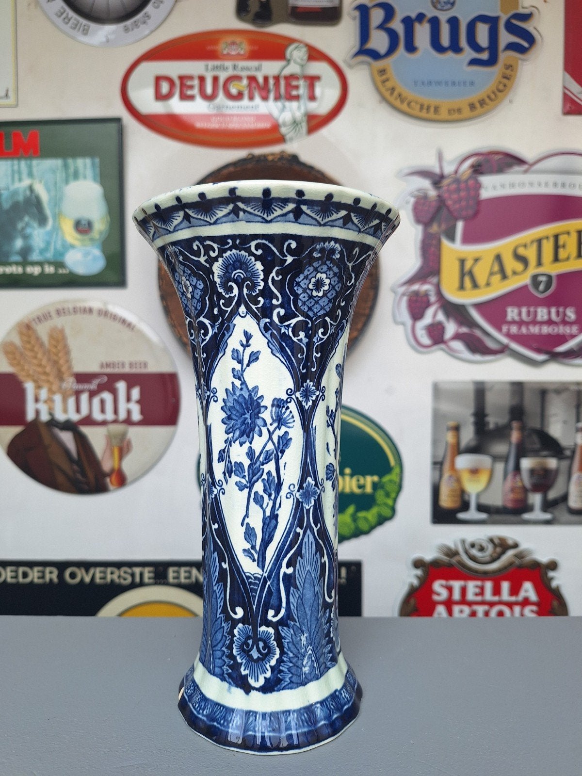 Vaas: Boch Made For Royal Sphinx, Delfts, Antiek en Kunst, Antiek | Keramiek en Aardewerk, Ophalen of Verzenden