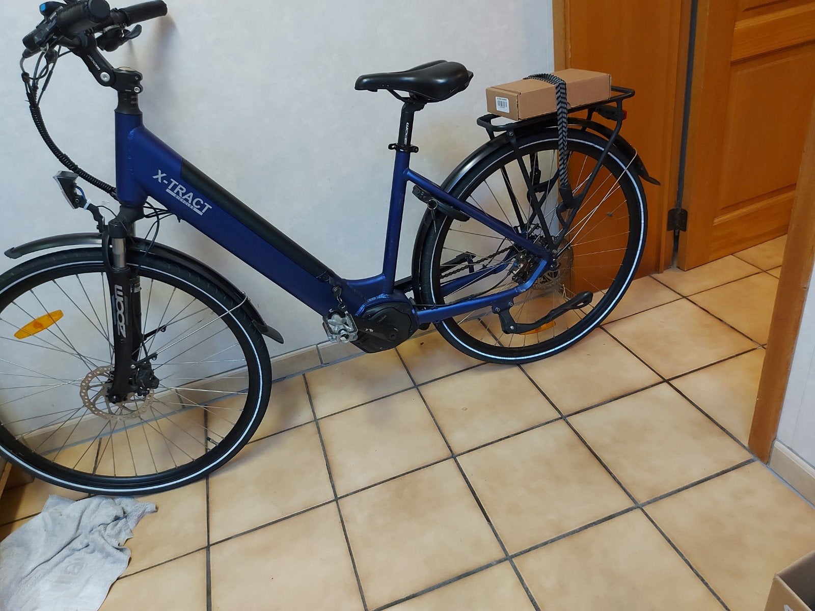 Elektriche fiets xtract met middenmoto als nieuwe, Fietsen en Brommers, Elektrische fietsen, Ophalen