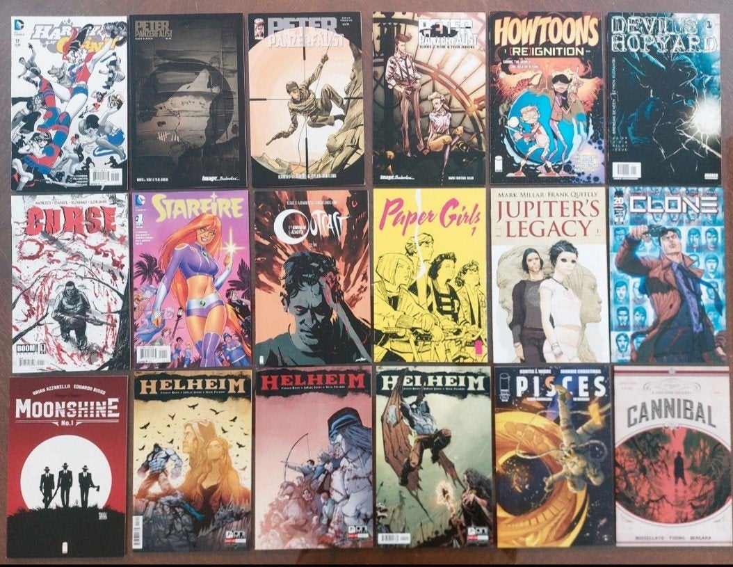Set of 18 Comic Books Outcast Paper Girls ... First Prints, Enlèvement ou Envoi