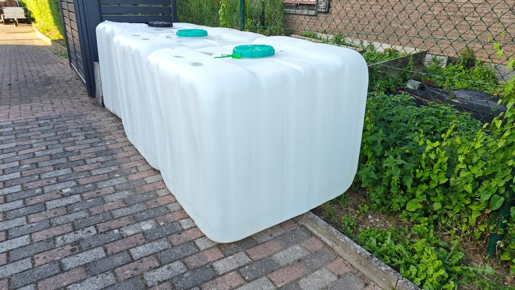 Cuve plastique 1000L gratuit, 150 litres ou plus, Synthétique, Enlèvement, Utilisé