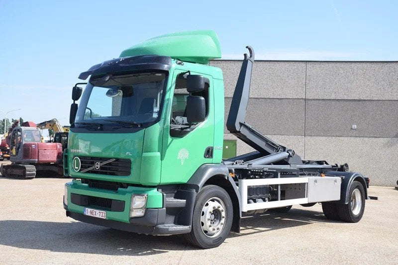 Volvo FL 240 Hooklift 14 T. (année de construction 2007), Achat, Entreprise, Boîte manuelle, Vert
