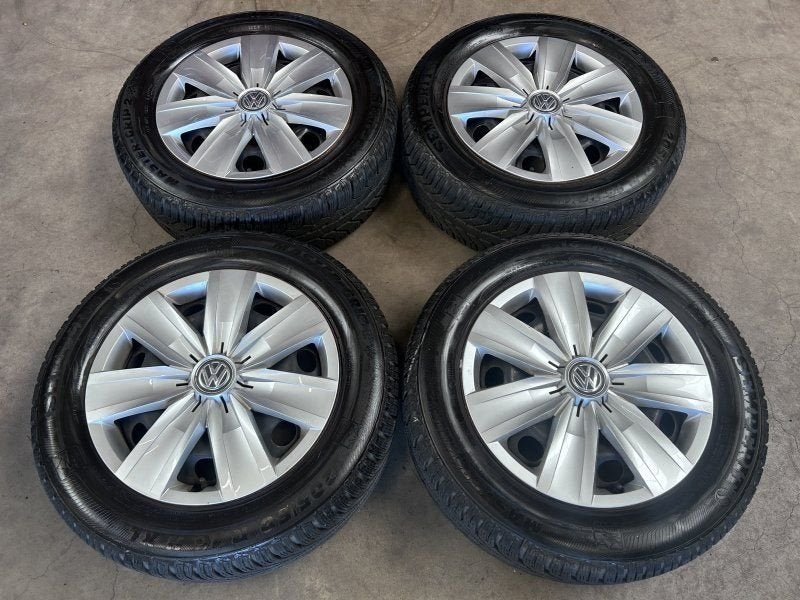 16 inch originele velgen + wieldoppen + winterbanden Volkswa, Pneus et Jantes, Pneus hiver, 16 pouces, -
