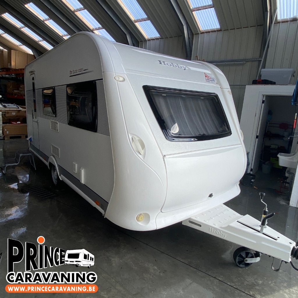 Hobby De Luxe Easy 440 SF 2015 - Prince Caravaning, Lit transversal, Jusqu'à 4, 6 à 7 mètres, Entreprise