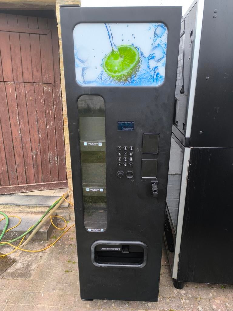 Distributeurs de boissons froides, Enlèvement