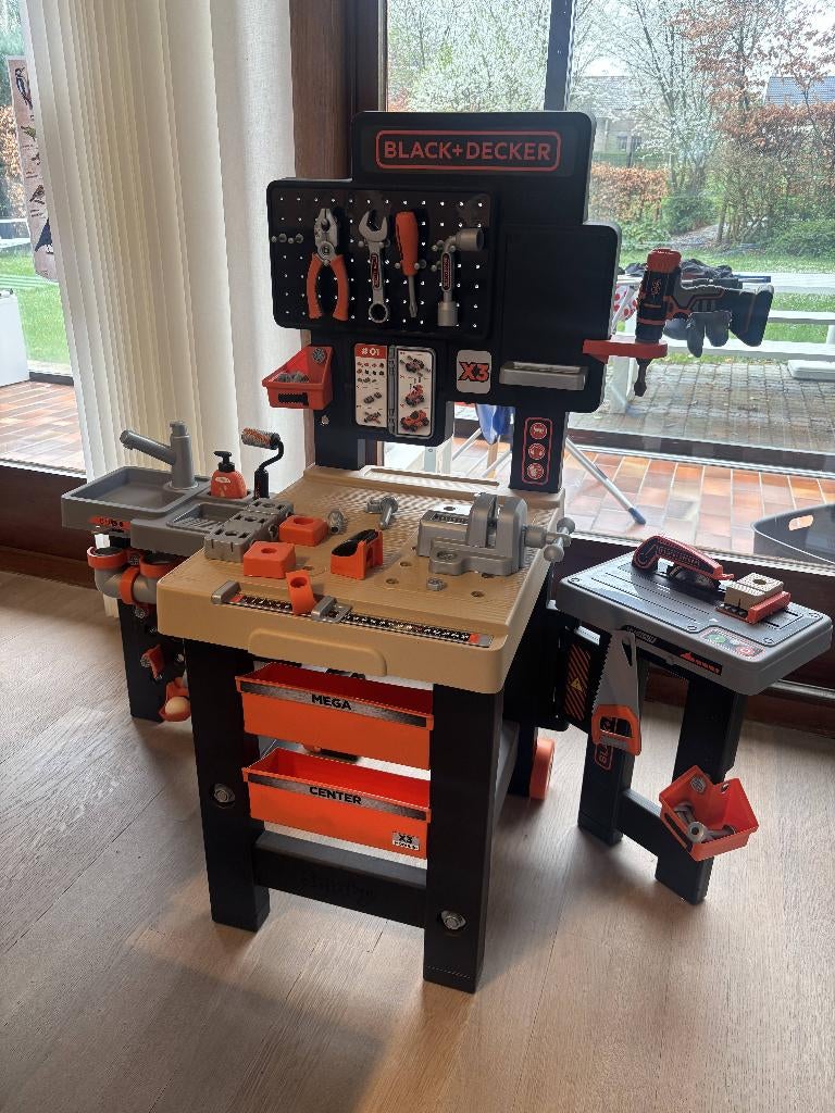 Smoby Black & Decker Mega Center werkbank – compleet, Kinderen en Baby's, Ophalen, Gebruikt, Kunststof, Speelkeuken