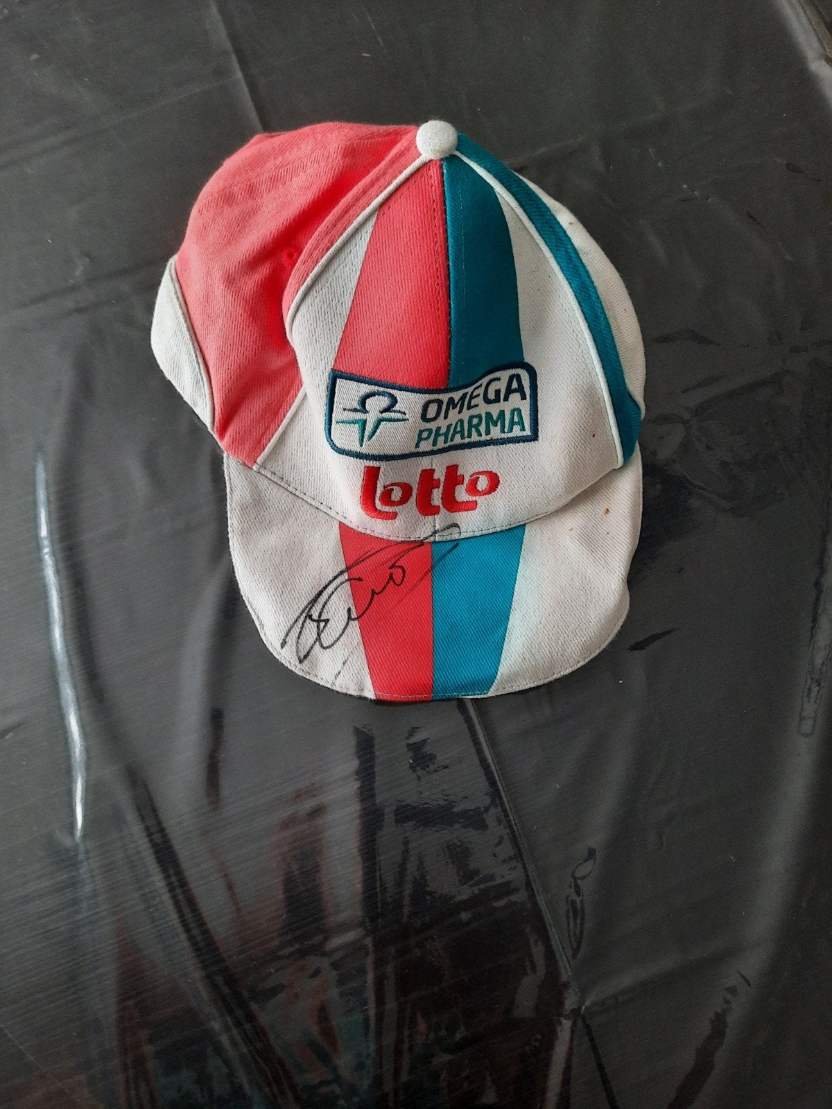 casquette de cyclisme Omega Pharma avec signature originale, Enlèvement ou Envoi, Utilisé, Autres types