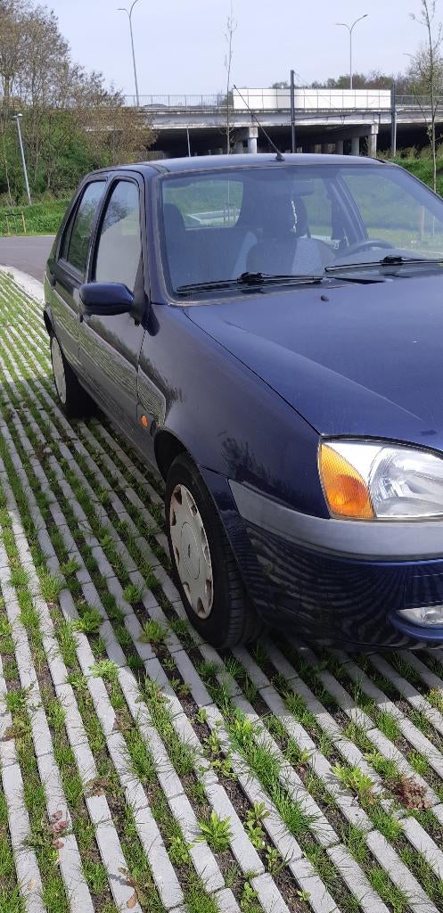 ford fieste benzine 1300cc  2001  148000km, Auto's, Particulier, Fiësta, Euro 3, Te koop