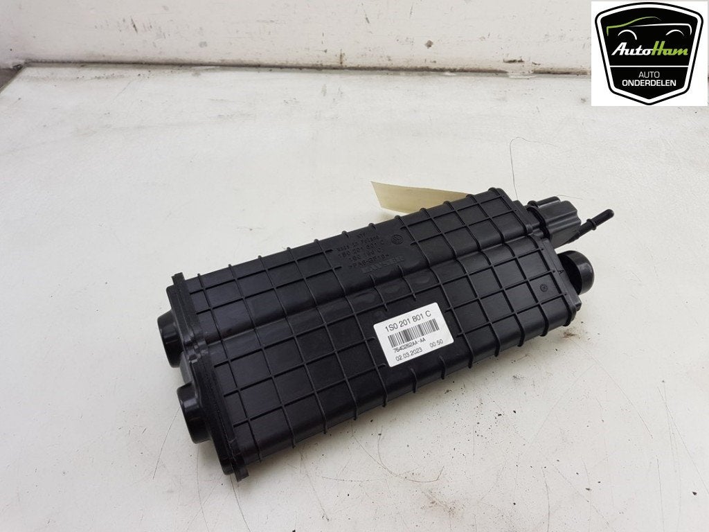 FILTRE A CHARBON Volkswagen Up! (121) (|1S0201801C|), Volkswagen, Volkswagen AG, Utilisé, Kundenbetreuung@volkswagen.de