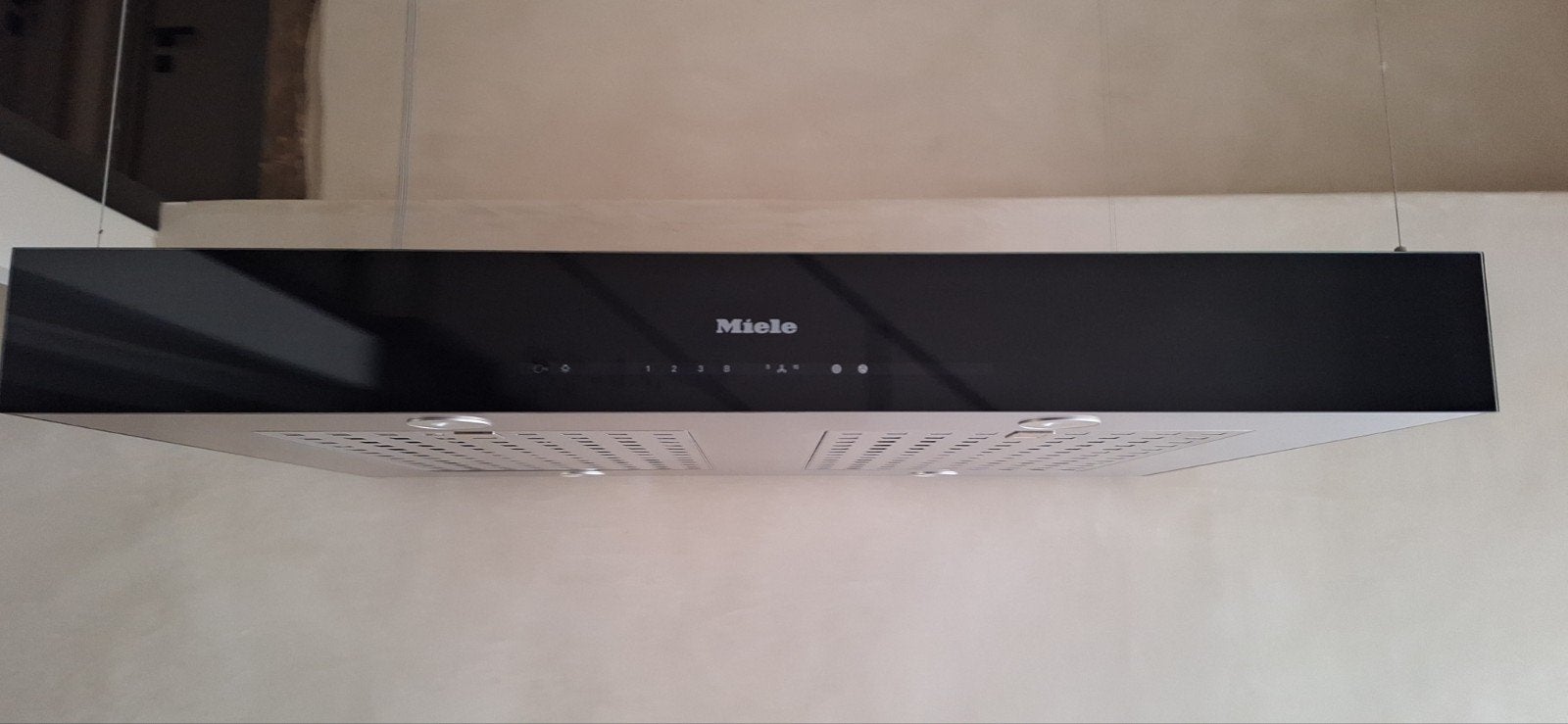 Hotte Îlot Miele DA 6708 D, 400 à 600 m³/h, Enlèvement, Autoportant, Hotte pour îlot