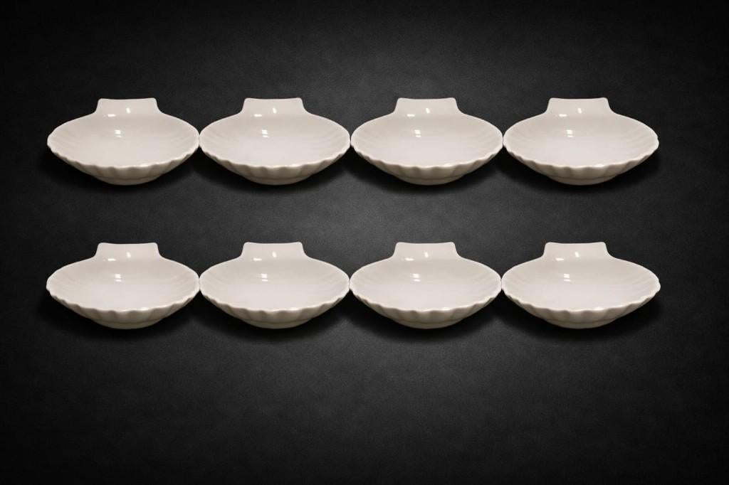Acht witte porseleinen coquilles., Huis en Inrichting, Keuken | Servies, Ophalen, Nieuw, Porselein