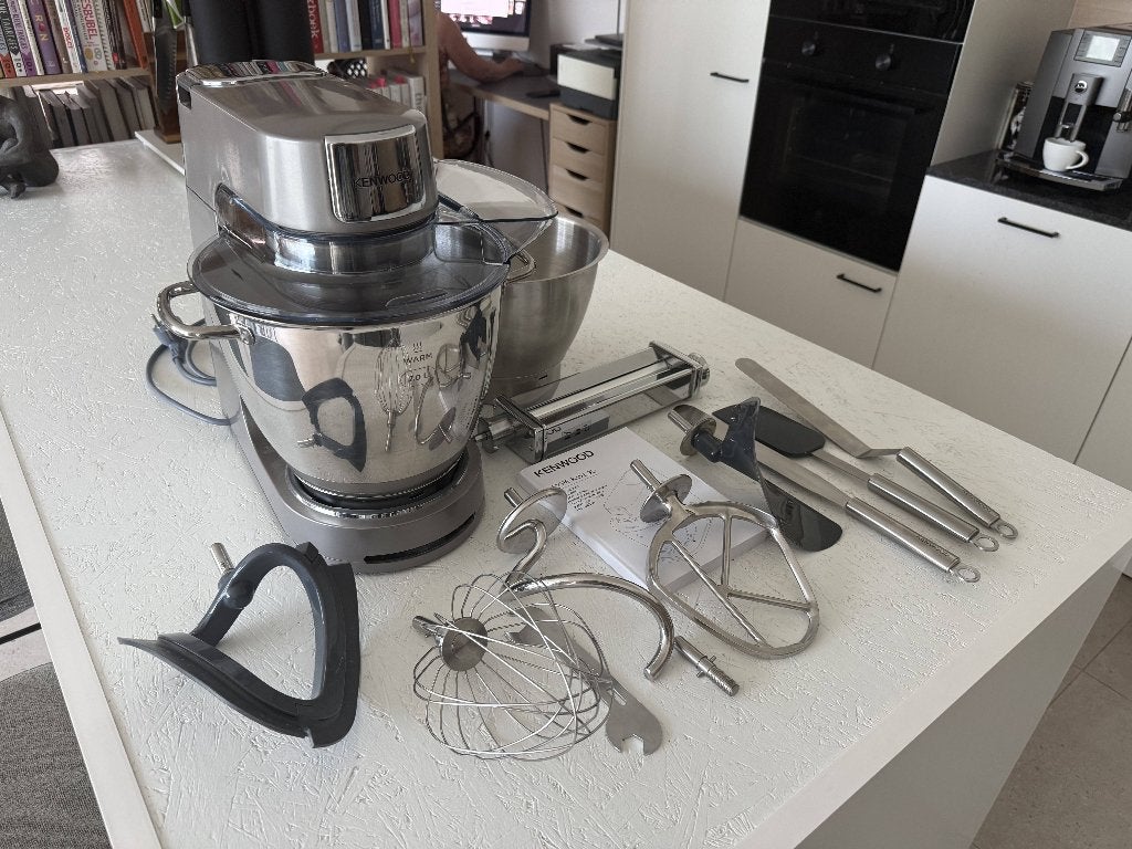 Kenwood Titanium Chef Patissier XL KWL90, Elektronische apparatuur, Keukenmixers, Ophalen, 4 liter of meer, Gebruikt, 3 snelheden of meer