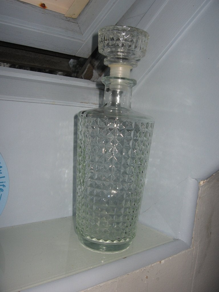 Choix entre 2 bouteilles à alcool ou liqueur avec bouchon, Enlèvement ou Envoi, Comme neuf, Autres types