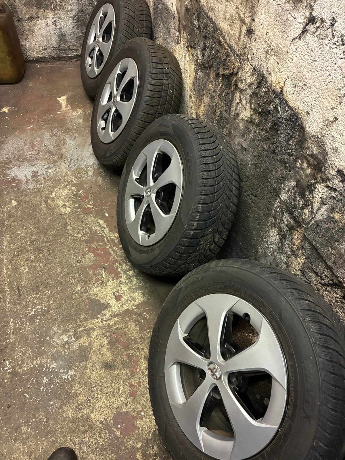 Roues hiver toyota prius 3 et 4  2009 a 2023, Auto's, Toyota, Particulier, Te koop, Prius