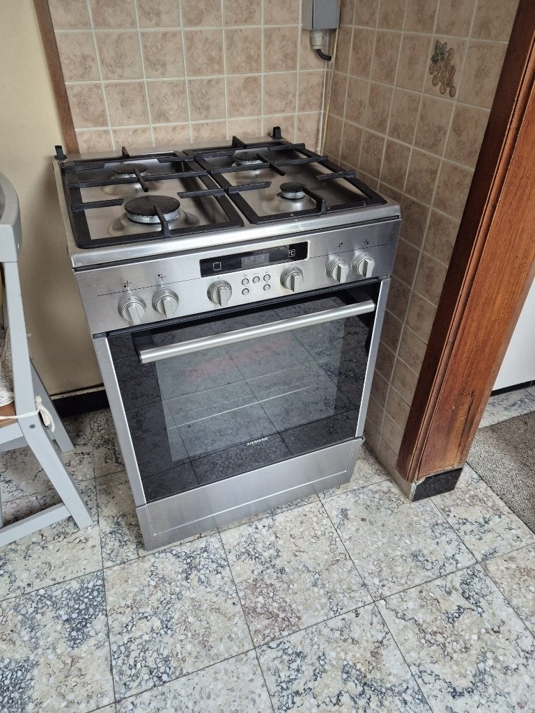 Gasfornuis, Elektronische apparatuur, Fornuizen, Ophalen, Gebruikt, 4 kookzones, Gas