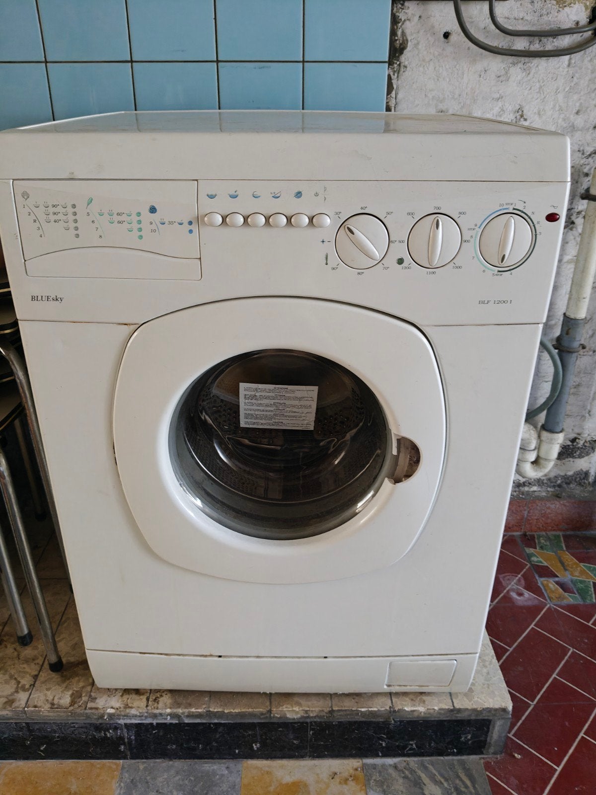 Gratis wasmachine. pomp is kapot., Ophalen
