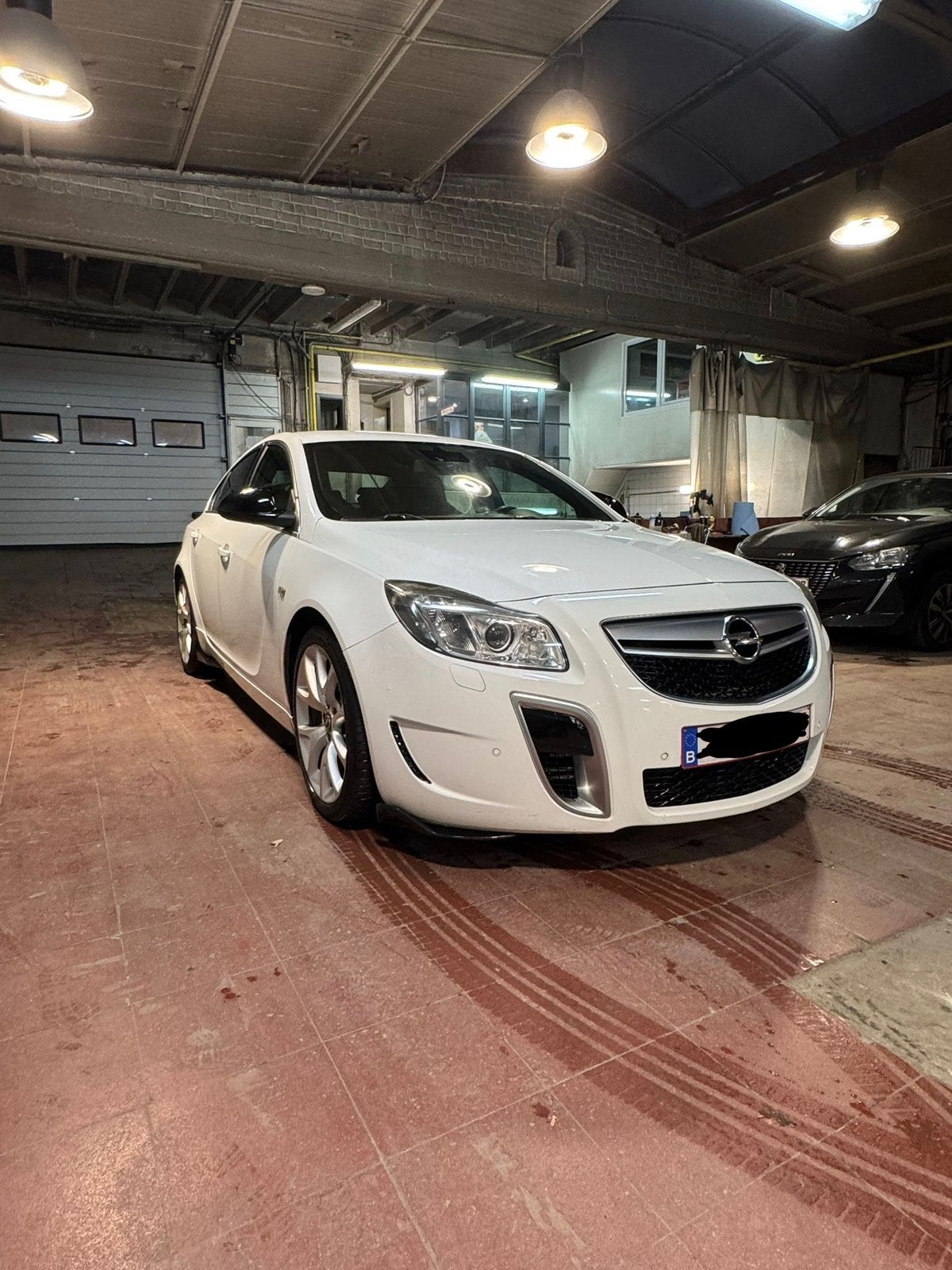 Opel Insignia 2010, Autos, Opel, Euro 5, Achat, 4 portes, Boîte manuelle