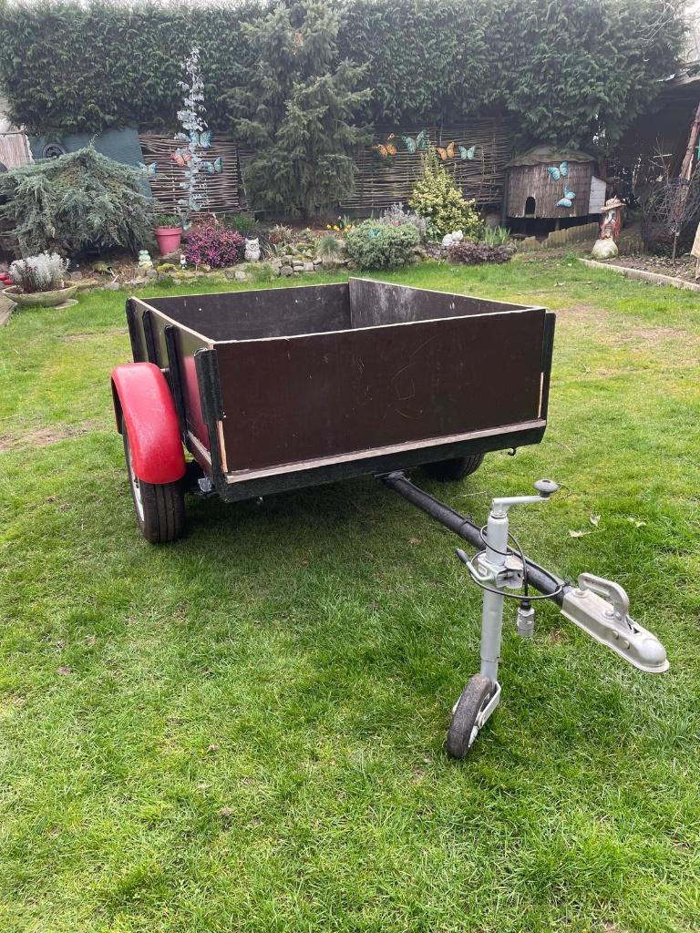 Aanhangwagen, Enlèvement, Comme neuf