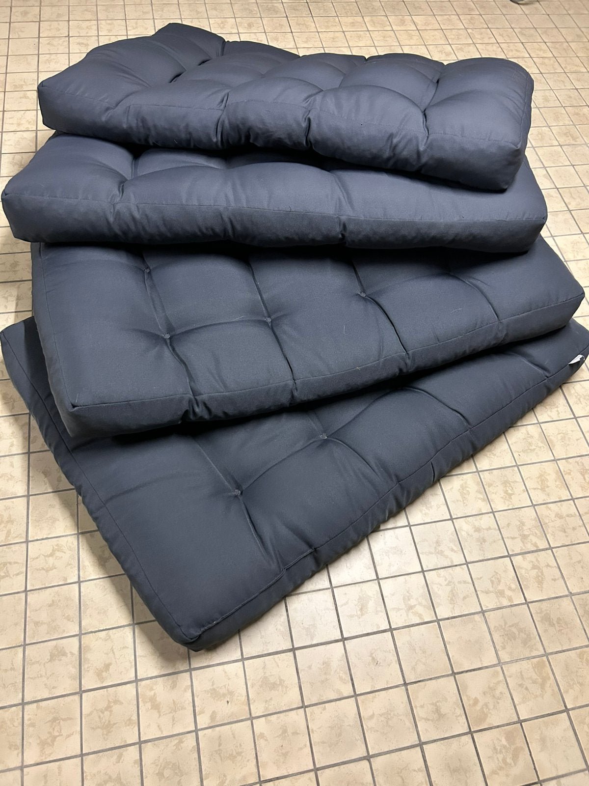 4 Palletkussens tekoop, Ophalen, Zo goed als nieuw