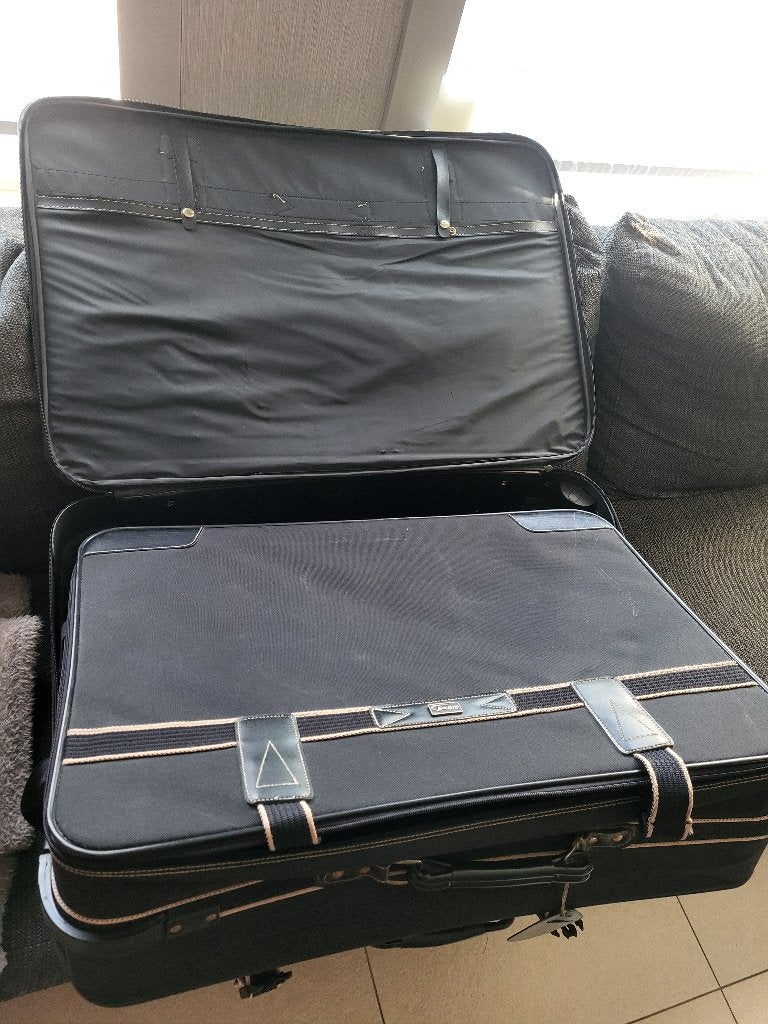 2 valiezen in stof, Enlèvement, Utilisé, Plastique souple, Roulettes