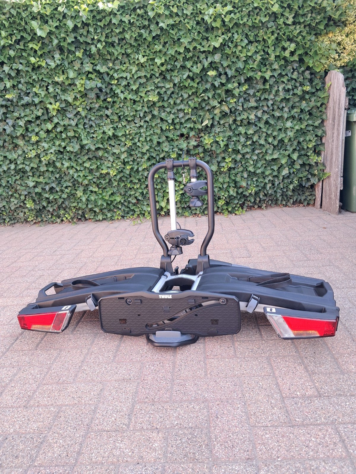 Thule aesyfold XT 2 933 geschikt voor alle fietsen., Auto diversen, Fietsendragers, Ophalen, Elektrische fiets, Zo goed als nieuw