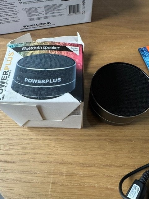 Haut-parleur Bluetooth, TV, Hi-fi & Vidéo, Enceintes, Autres marques, Bluetooth, Enceinte portable, Comme neuf