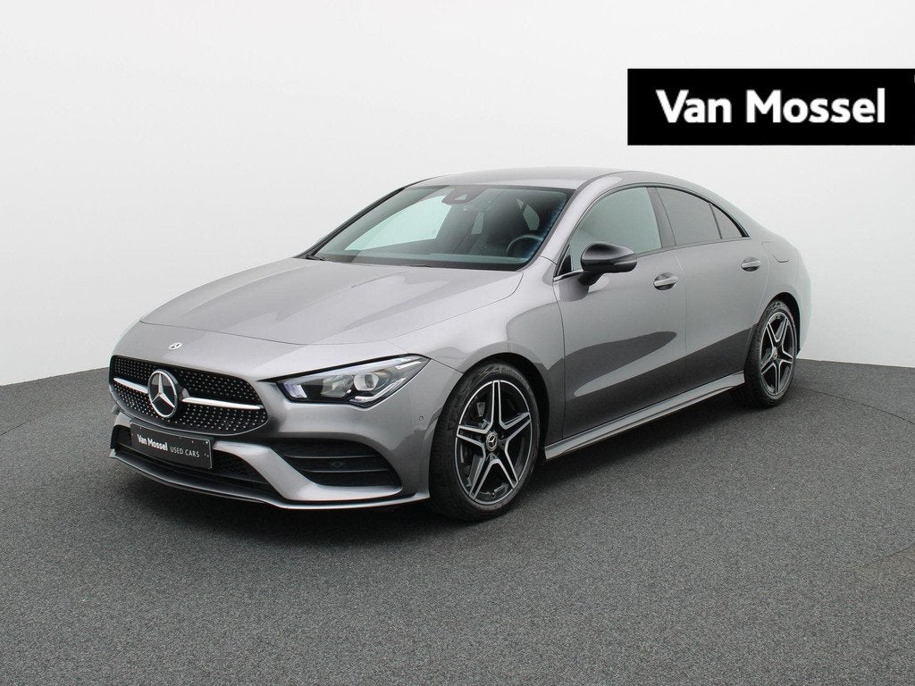 Mercedes-Benz CLA 180 AMG LINE + LEDER + NIGHTPAKKET + CAMER, Stof, Gebruikt, 4 cilinders, Automatische klimaatregeling