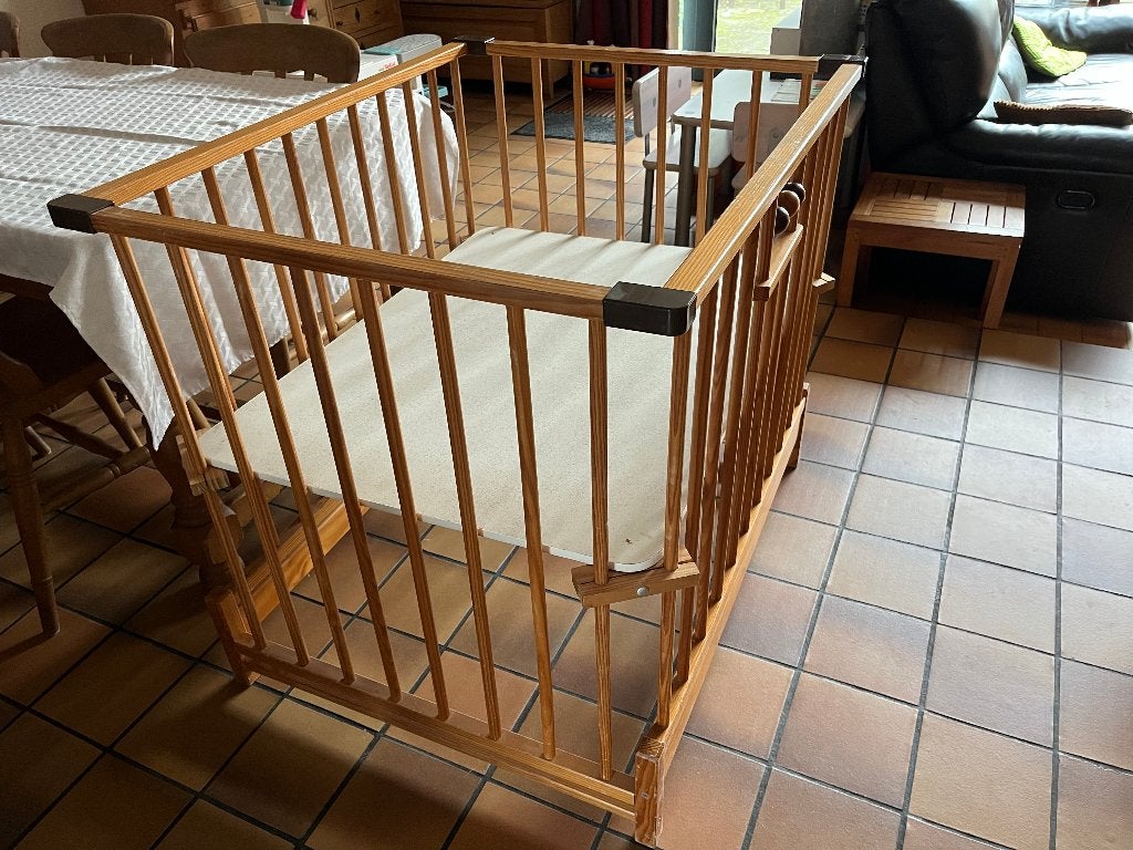 vintage kinderbox, Kinderen en Baby's, Ophalen, Gebruikt, Rechthoekig, In hoogte verstelbaar