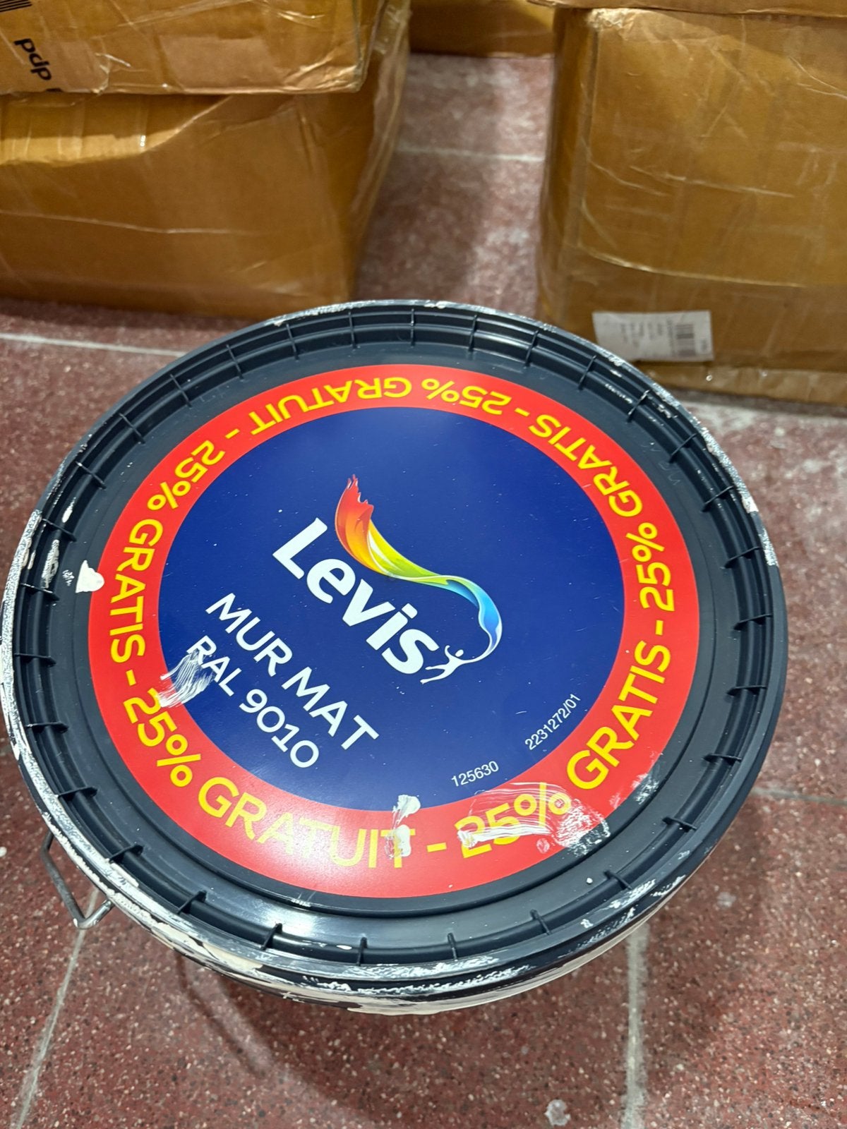 Levis wit verf voor muur en plafond, Doe-het-zelf en Bouw, Ophalen, Zo goed als nieuw, Verf