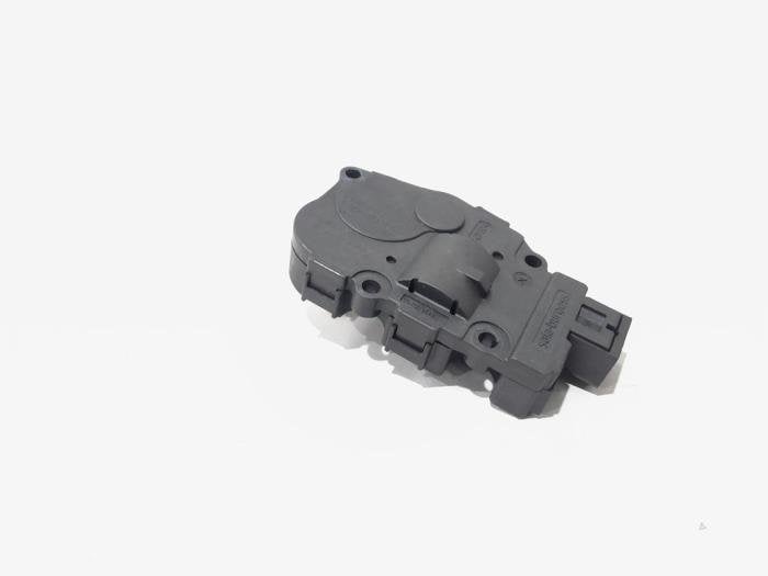 Clapet chauffage moteur d'un Porsche Panamera, -, Porsche, 3 mois de garantie, Utilisé