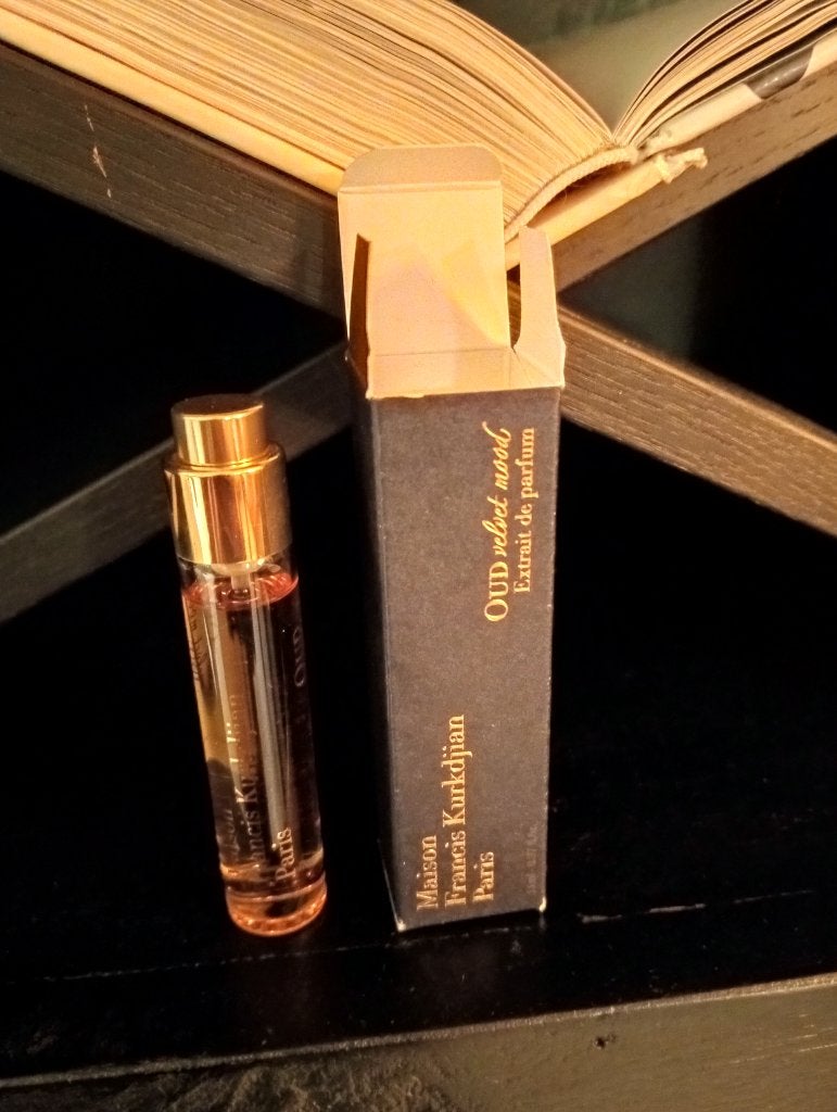 Maison Francis kurkdijan Oud Velvet Mood extrait de parfum, Bijoux, Sacs & Beauté, Enlèvement ou Envoi, Neuf