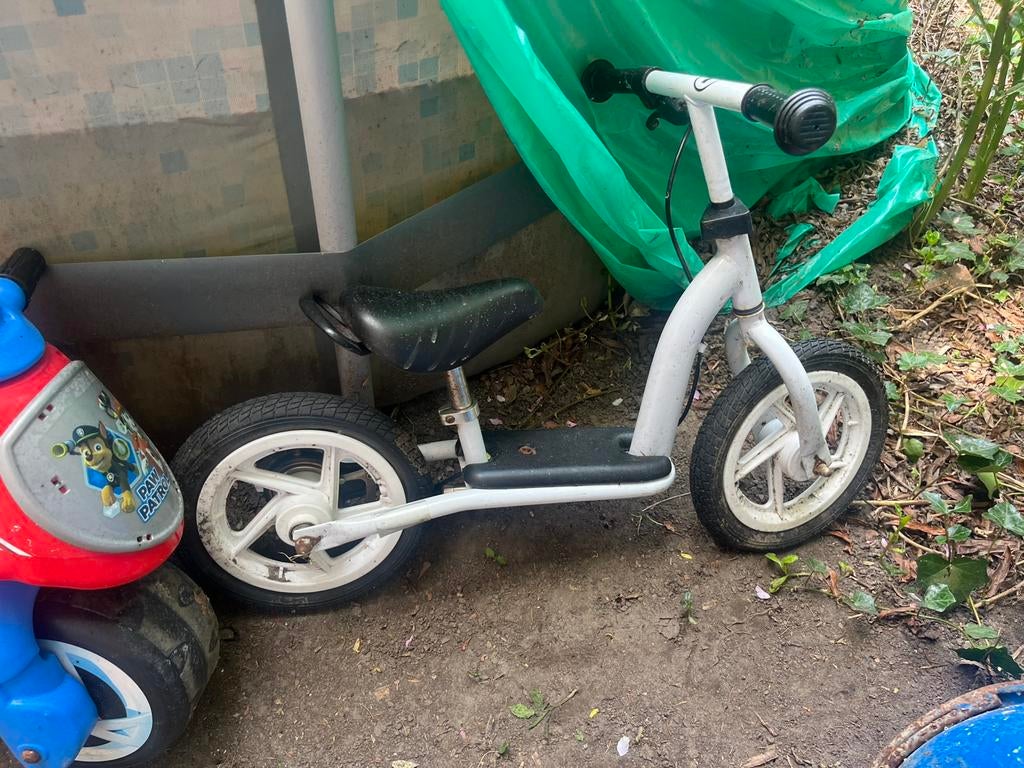 Kinderfiets, Fietsen en Brommers, Steps, Zo goed als nieuw, Ophalen